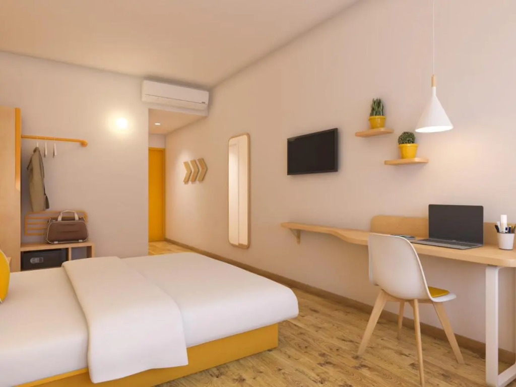Bloom Hotel - Whitefield
