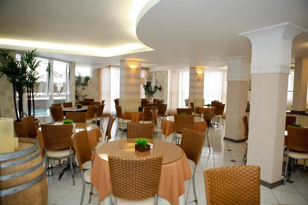 Diaudi Hotel