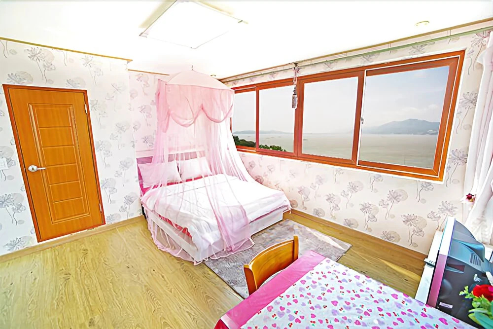 Ganghwa Aurora Pension