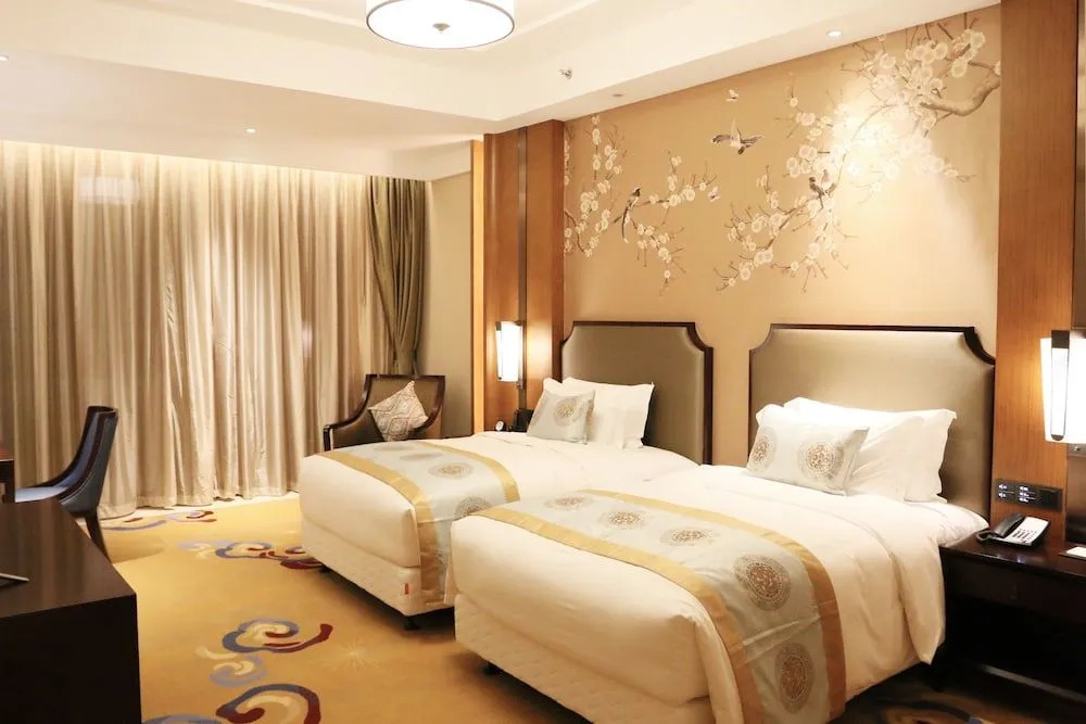 Changsha Tongguan Macrolink Legend Hotel