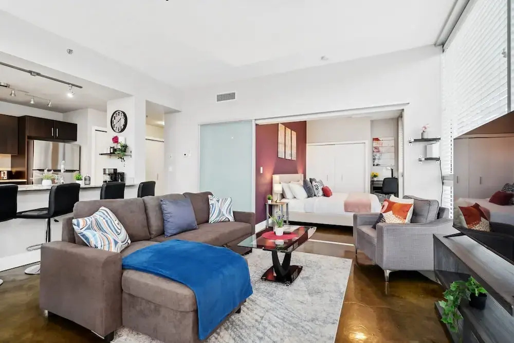 Luxury Condo Steps From Stampede Park