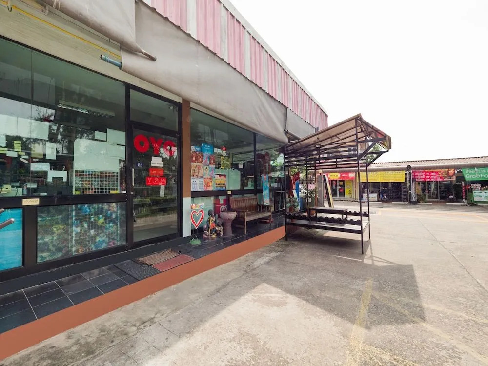 OYO 75370 Saowanee Resort And Apartment