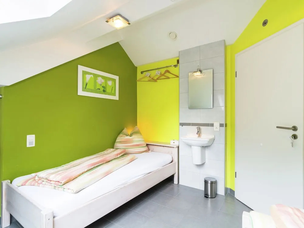Classy Villa in Bllingen With High Fens and Town of Spa Nearby