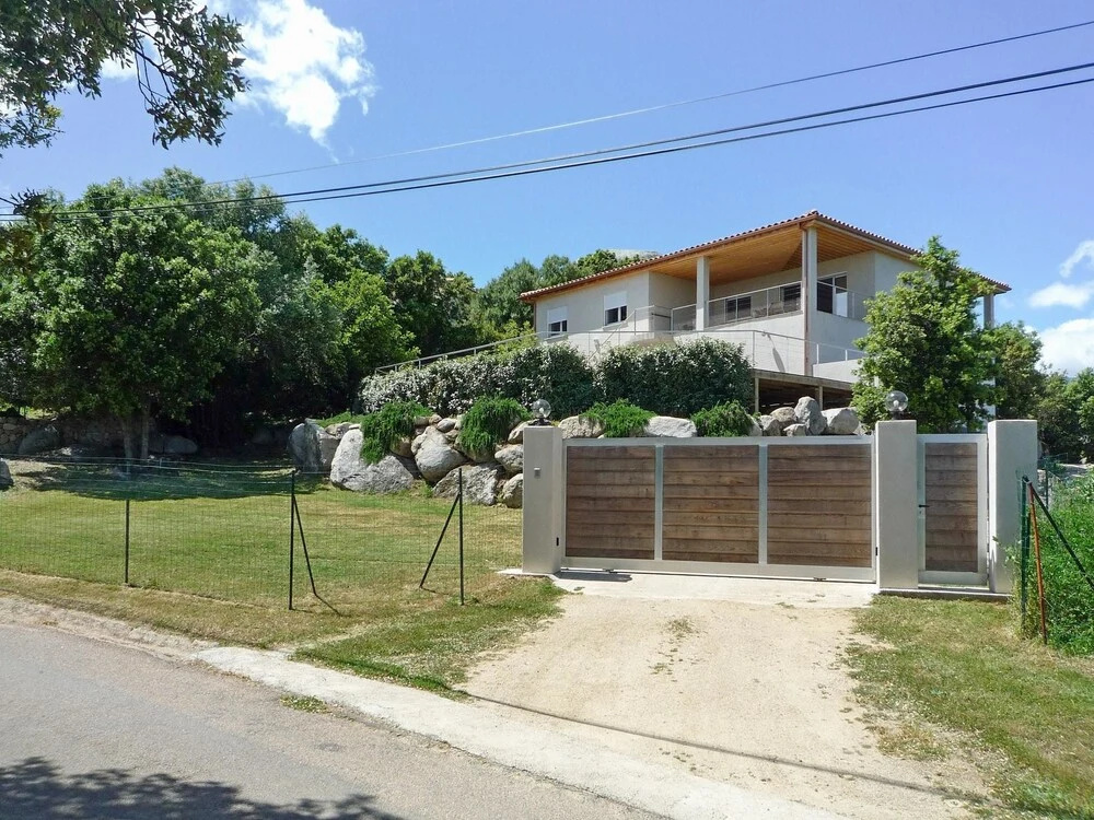 House With 3 Bedrooms in Porto-vecchio, With Wonderful Mountain View,