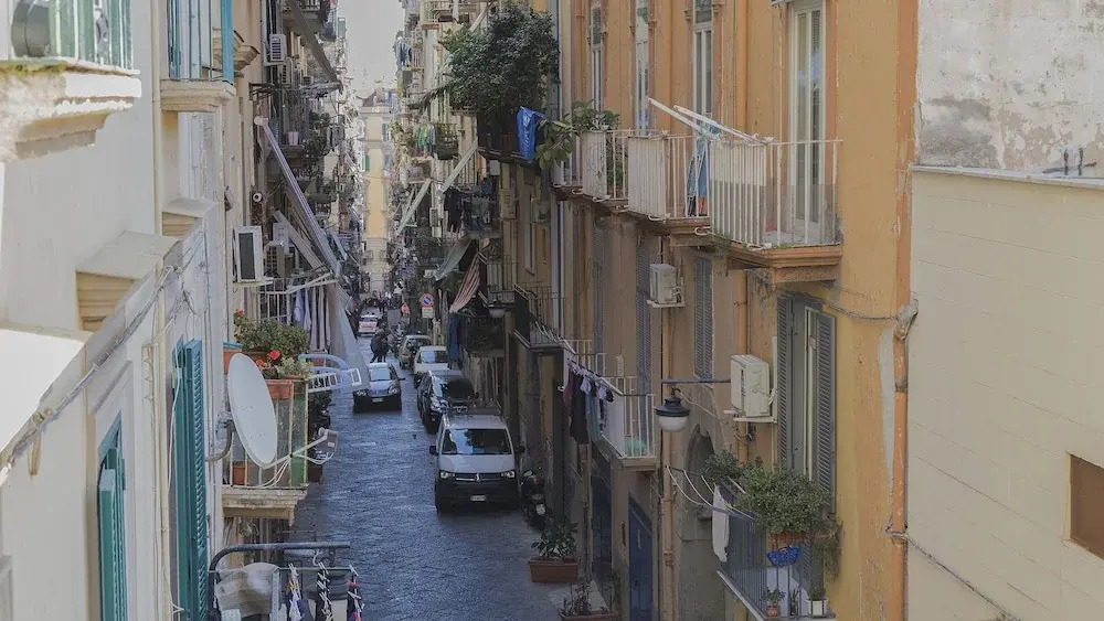 Italianway - Vico Sant'Anna 35