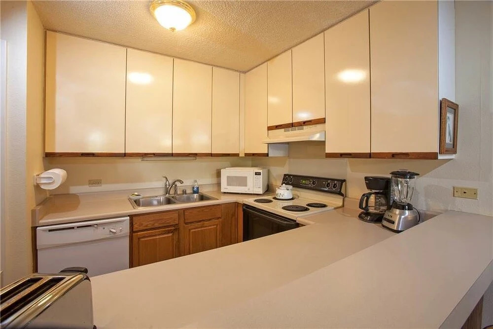 Kamaole Sands 06-106 - 1 Br Condo