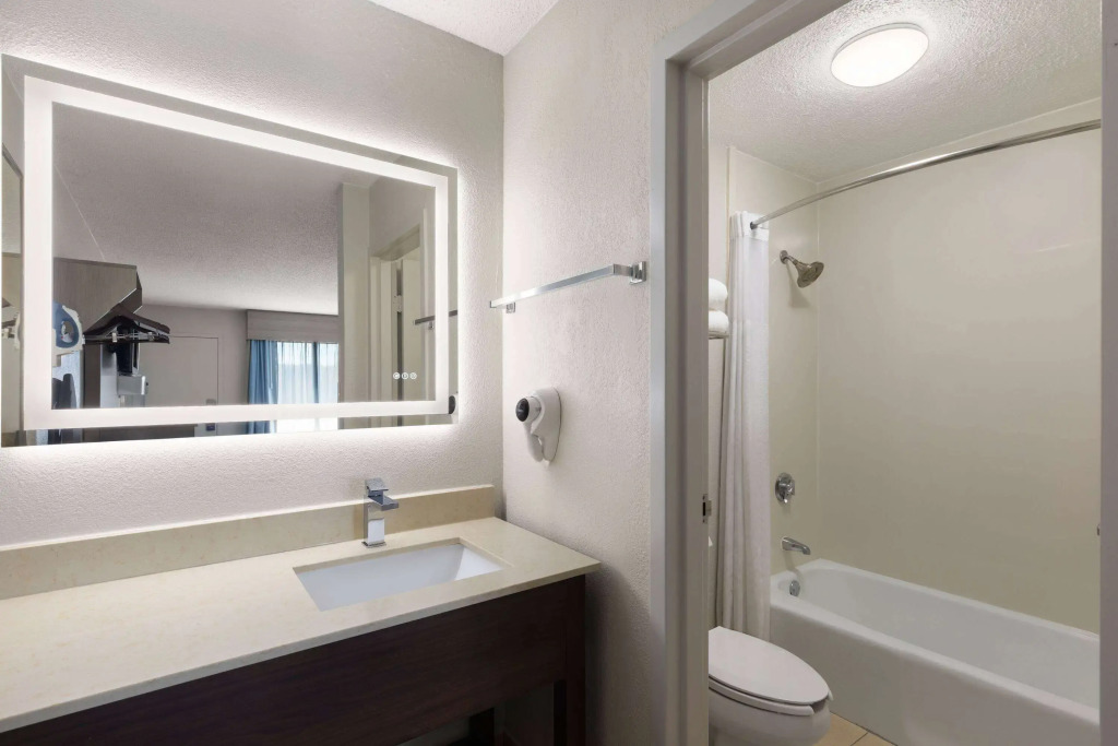 Baymont by Wyndham Nashville Airport