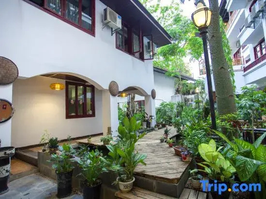 Zongjin Inn