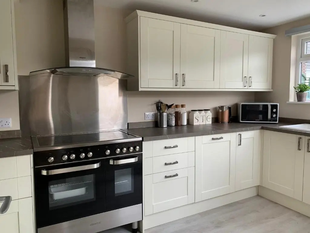 New Renovated-Spacious House Seahouses