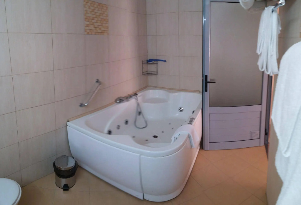 ATM Hotel