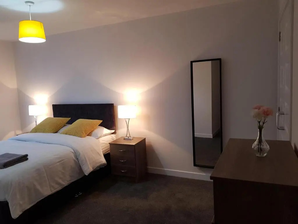 1 Royal View Apartments