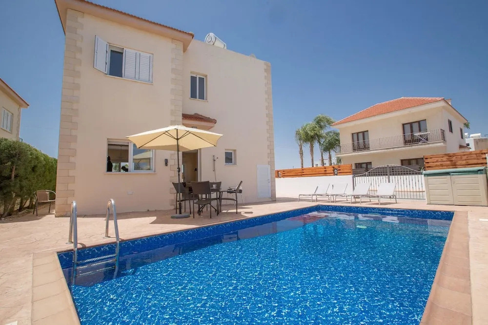Cyprus Villa Malama 8 Gold