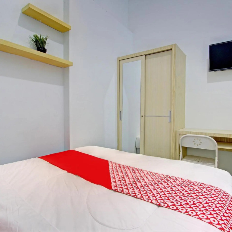 OYO 2782 Puspa Residence