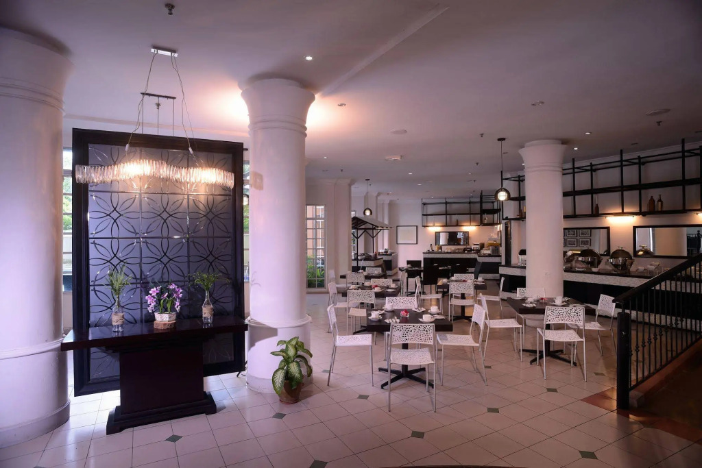 Bella Vista Express Hotel