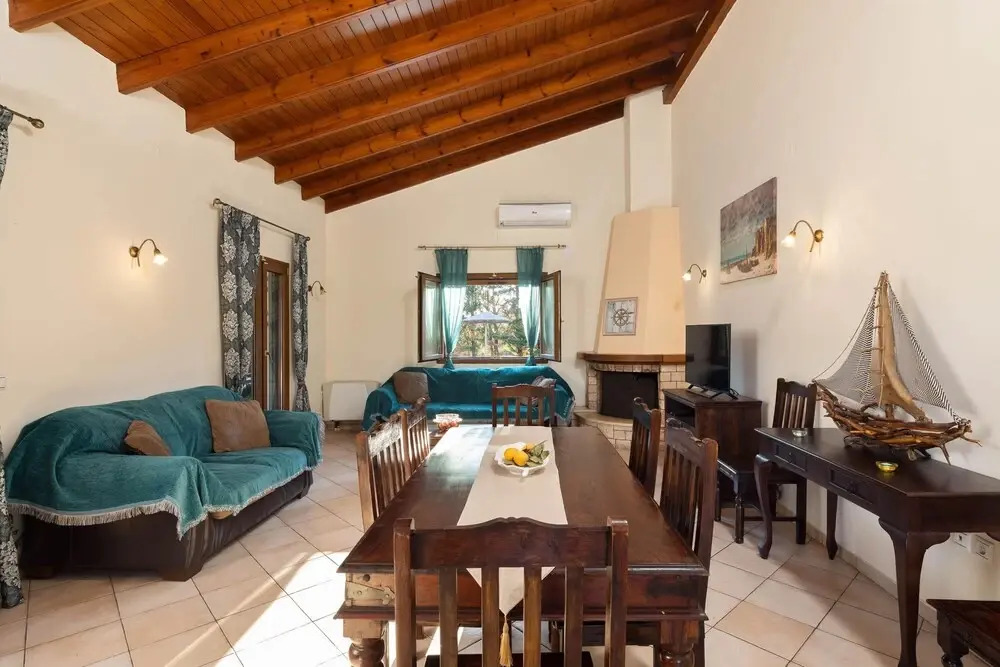 Villa Lefki Limni Retreat 300m from beach