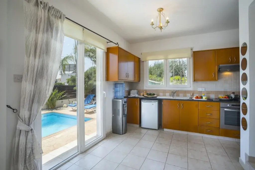 2 BR Villa Elessa - CHG 8923