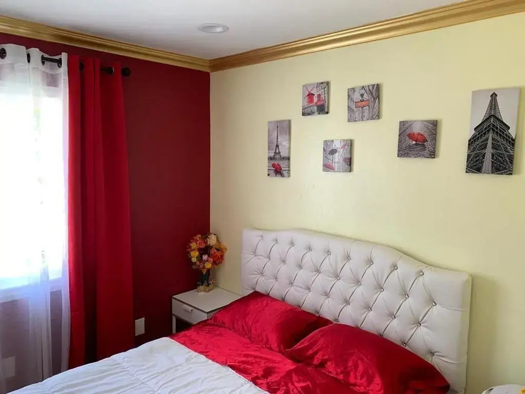 LAX guest house