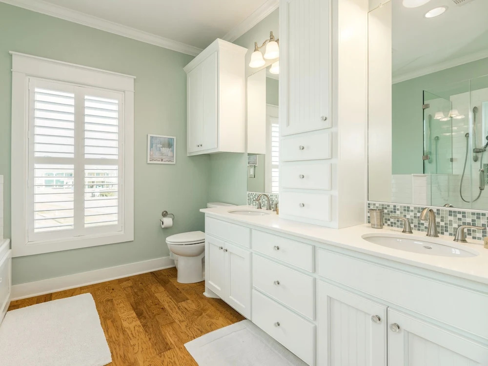 3588 Mackerel Way Home 6 Bedrooms Bathroom Home