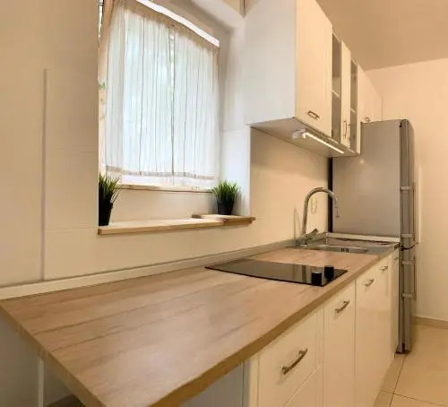 Summer Apartment 2