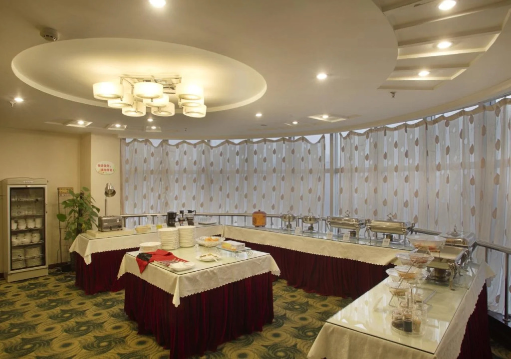 Starway Hotel Ladyman Xi'an Zhuque Gate