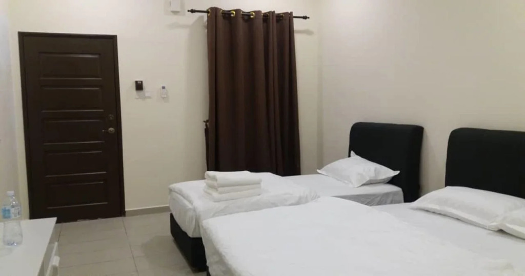 GLG KLIA Transit International Room