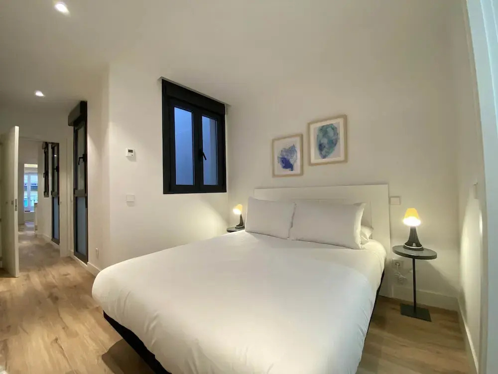 w Majestic 2BR at Palacio Real