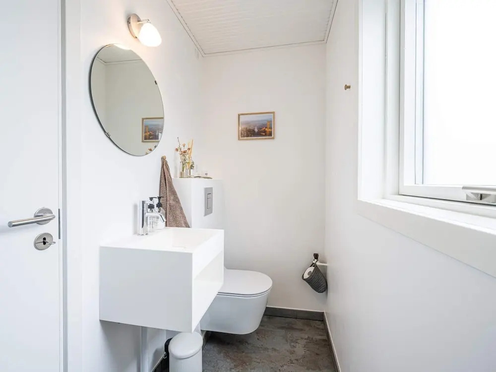 7 Person Holiday Home in Henne