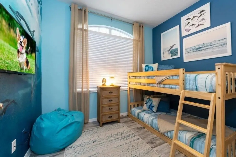 Themed Amazing 4bd Home At Highlands Reserve 4 Bedroom Villa by RedAwning, Davenport