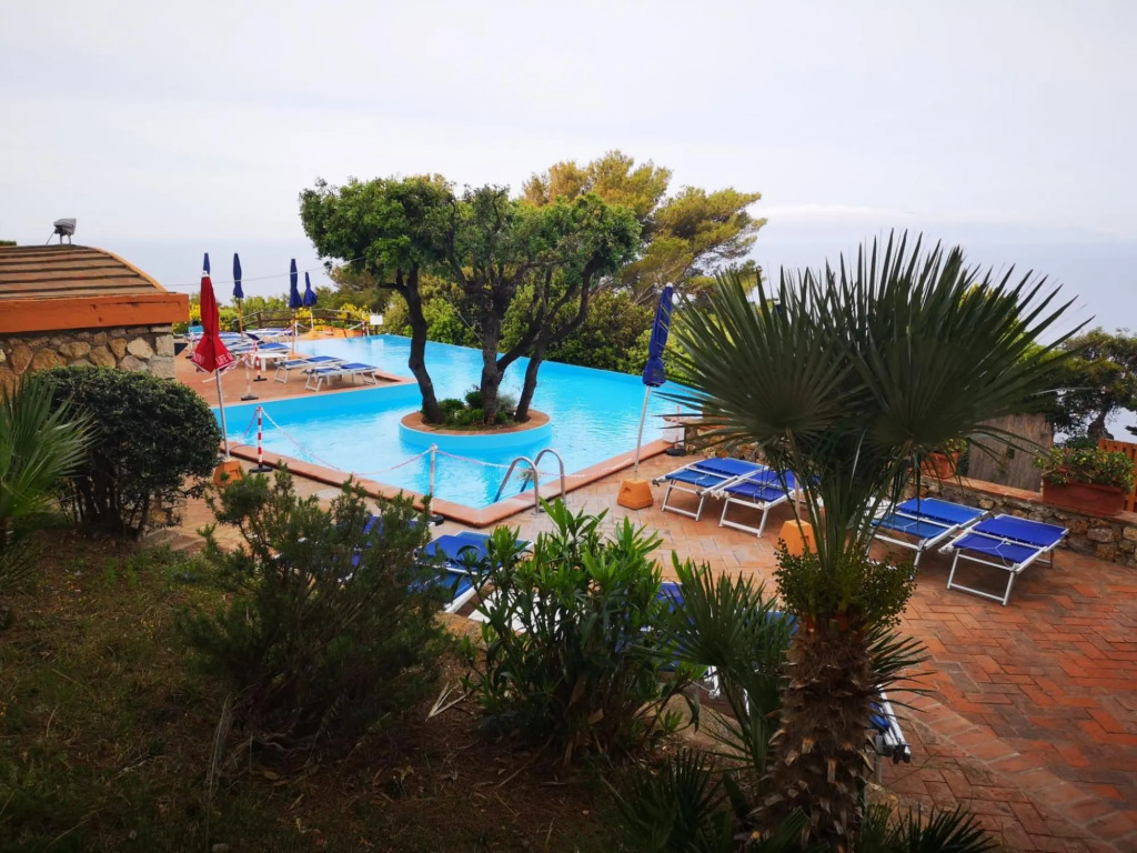 Terrace on the island of Giglio-La Ferraccia
