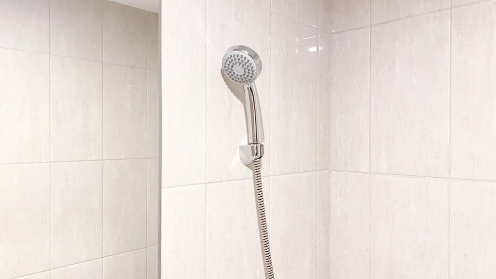 Good And Comfy 1Br (No Kitchen) At Citra Living Apartment