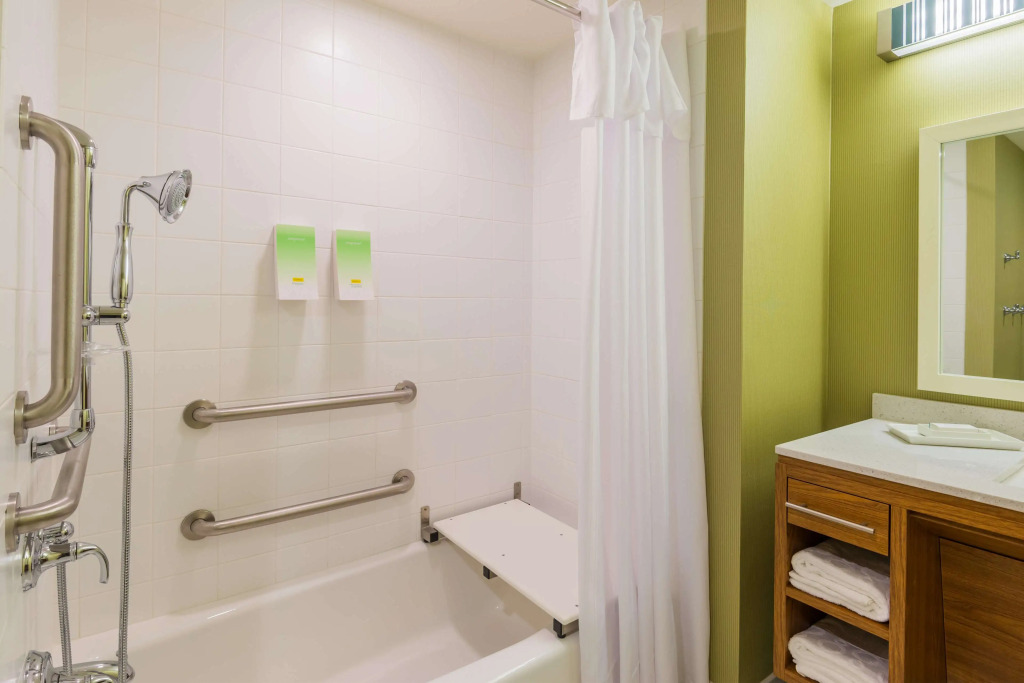 Home2 Suites by Hilton Buffalo Airport/ Galleria Mall