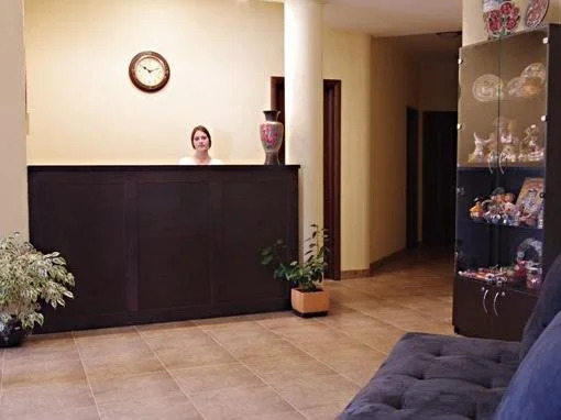 Vlada Hotel