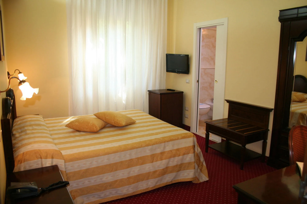 Hotel Milano Helvetia - in centro con piscina