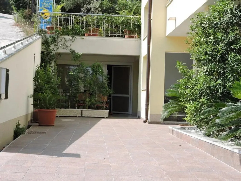 Apartments Villa Moonlight - Two Bedroom Apartment with Sea View Balcony and Terrace Delux