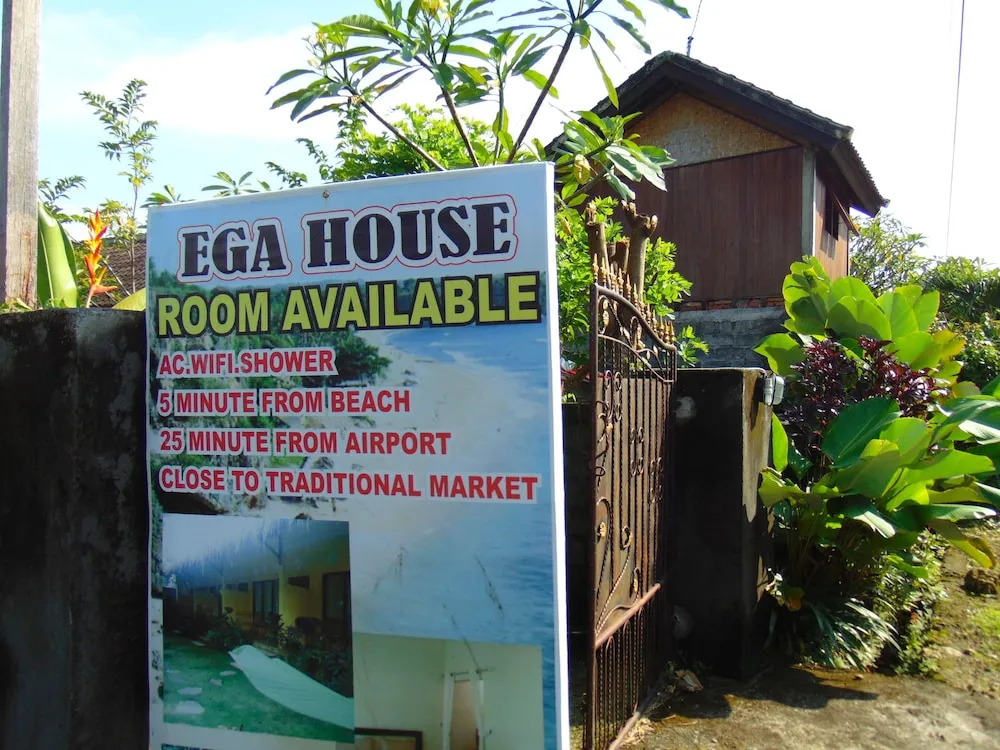 Ega House