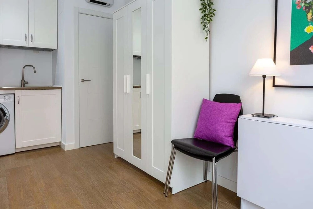 Cozy Studio in Central Madrid - 4mins to Metro
