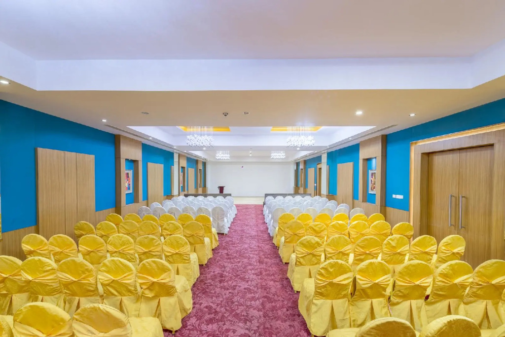 Treebo Select Sahar Pavilion