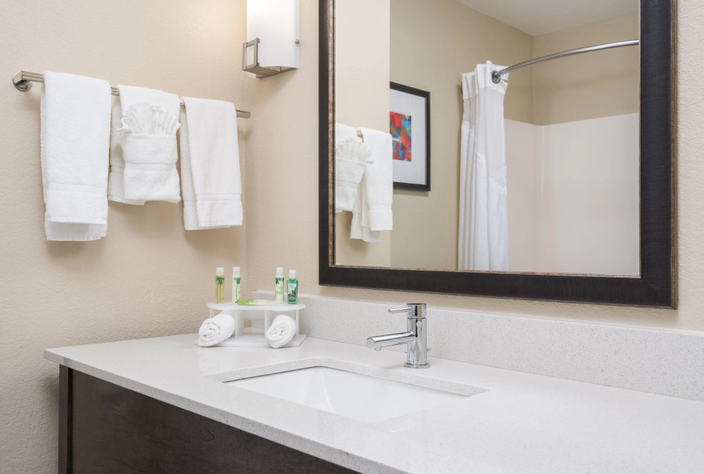 Holiday Inn Express Hotel & Suites Ames by IHG