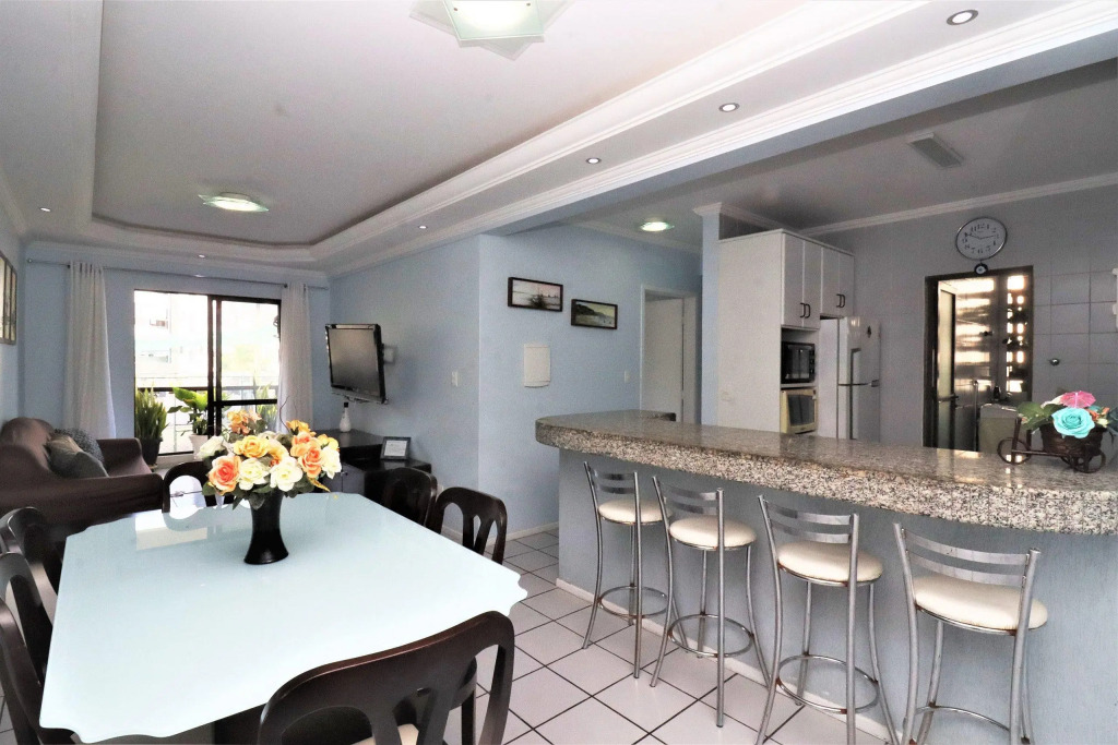 Apartamento Para 5 Pessoas A 50m Do Mar   Ke02h