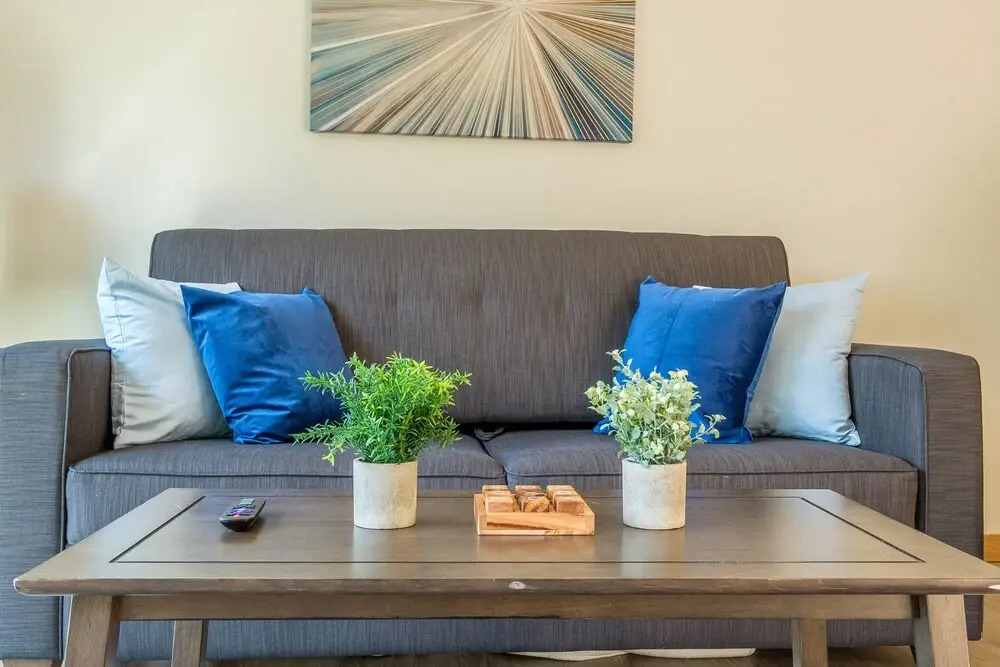 Chic Central Apartment with Free Parking
