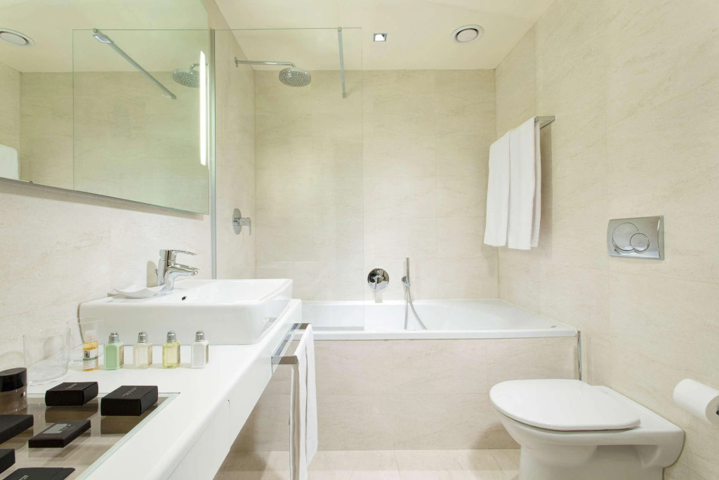Отель Best Western Plus Tower Hotel Bologna