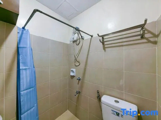 Citispace 1BR Unit Ridgewood Towers Near BGC #RW05