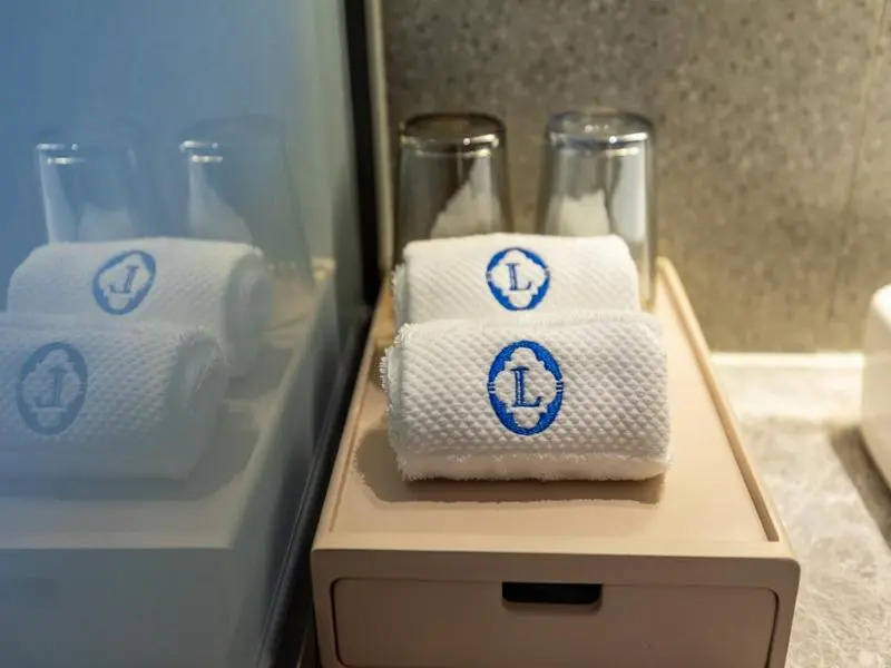 Shanghai Songjiang Sheshan LanOuShangPin Hotel