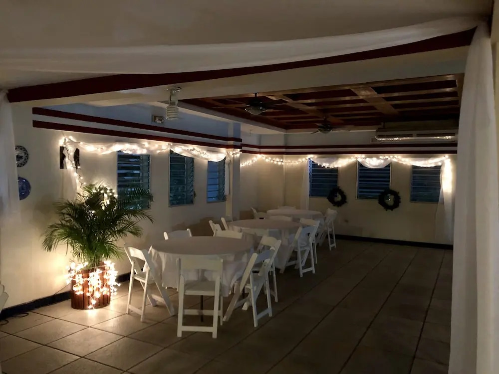 Auber Cayes Guest House