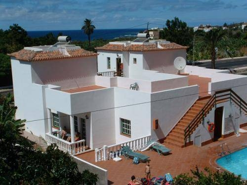 Apartamentos Villa Aurora