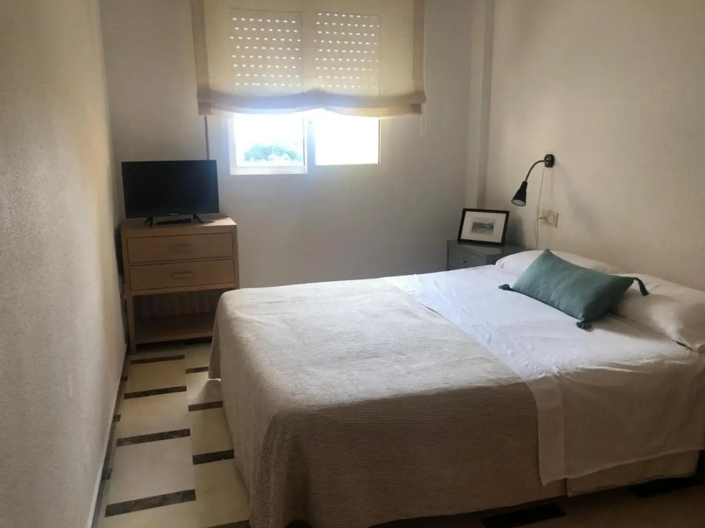 Acogedor apartamento frente al mar con piscina