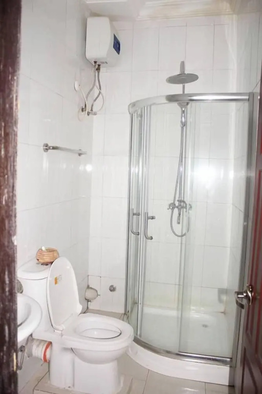 Bestway Luxury Suites