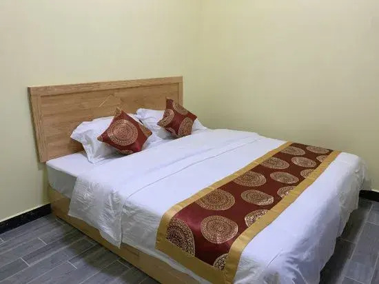 Ruili Zhuyunxuan Apartment