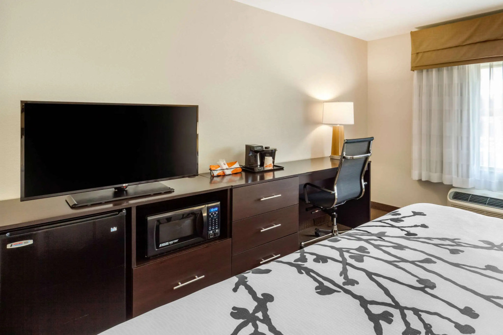 Sleep Inn & Suites Fargo Medical Center