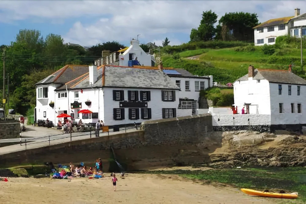 The Rising Sun Inn